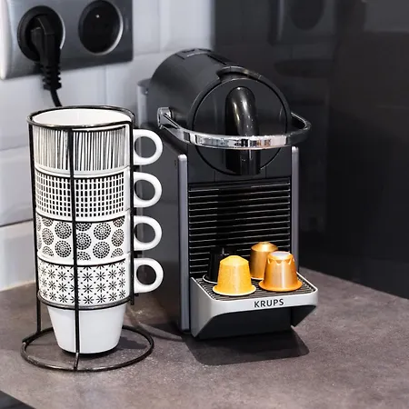 Renting - 35 Massena - Architect Flat Ultimate Charm Massena Center Lägenhet