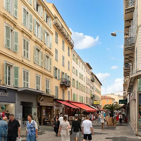 Renting - 35 Massena - Architect Flat Ultimate Charm Massena Center Lägenhet *